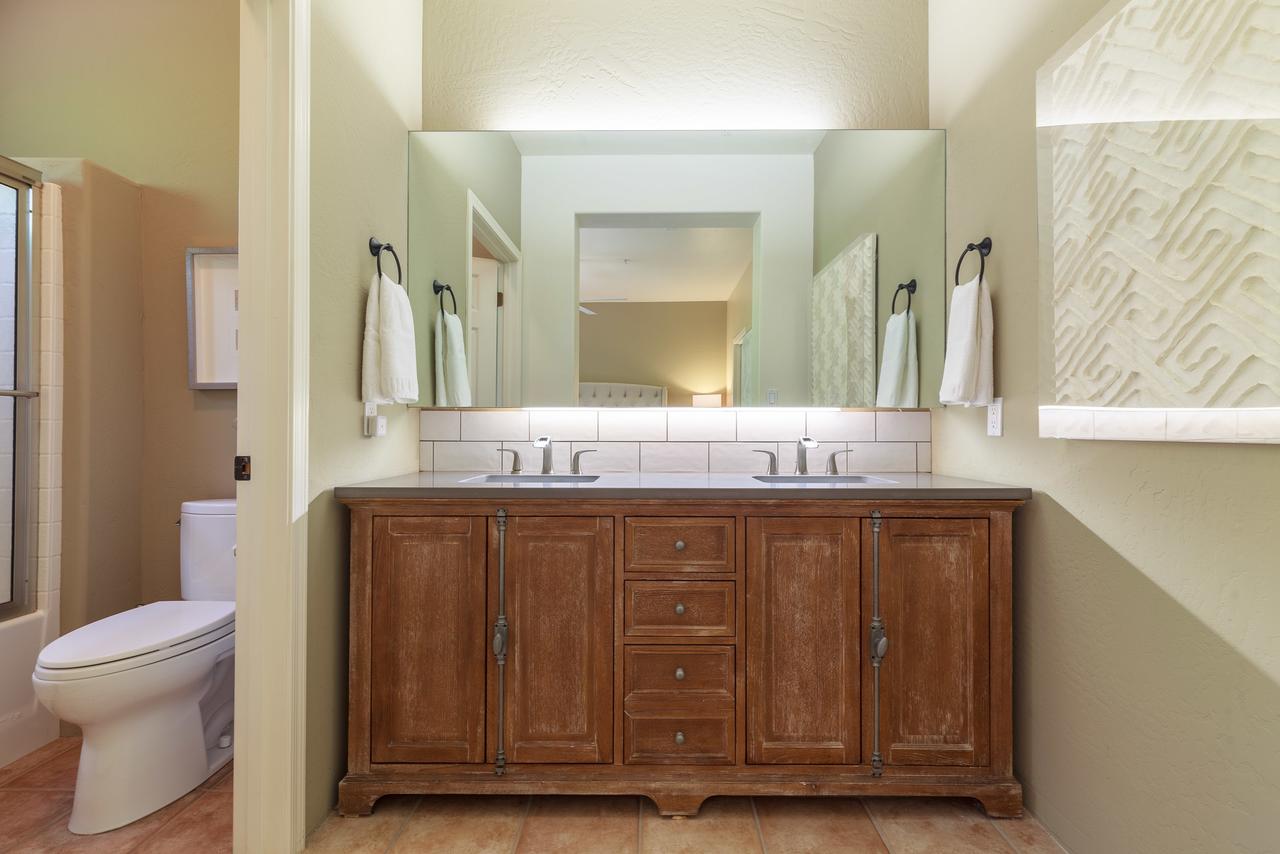 Pristine 3BR/2BA Townhouse W/ Pool And Hot Tub - thumb 23