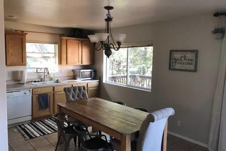 The Hilltop Retreat - thumb 8