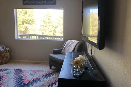 The Hilltop Retreat - thumb 6