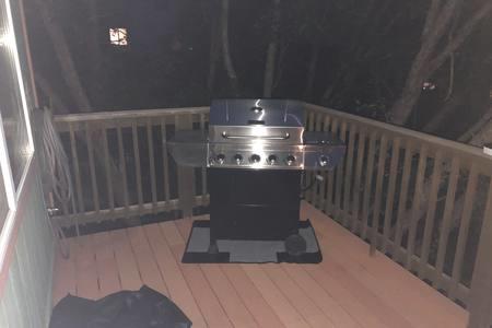 The Hilltop Retreat - thumb 15