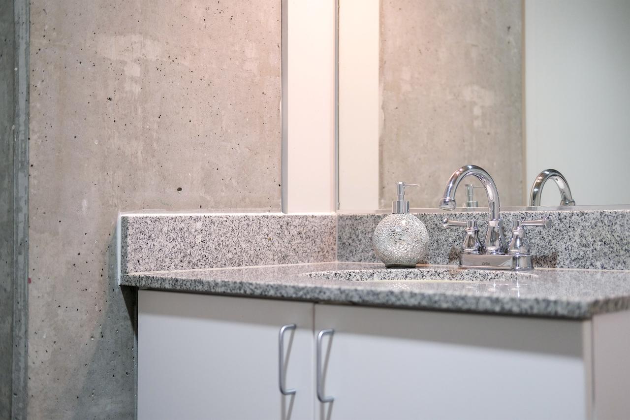 Gaslamp Apartments By Barsala - thumb 11