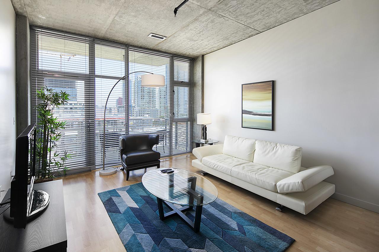 Gaslamp Apartments By Barsala - thumb 9