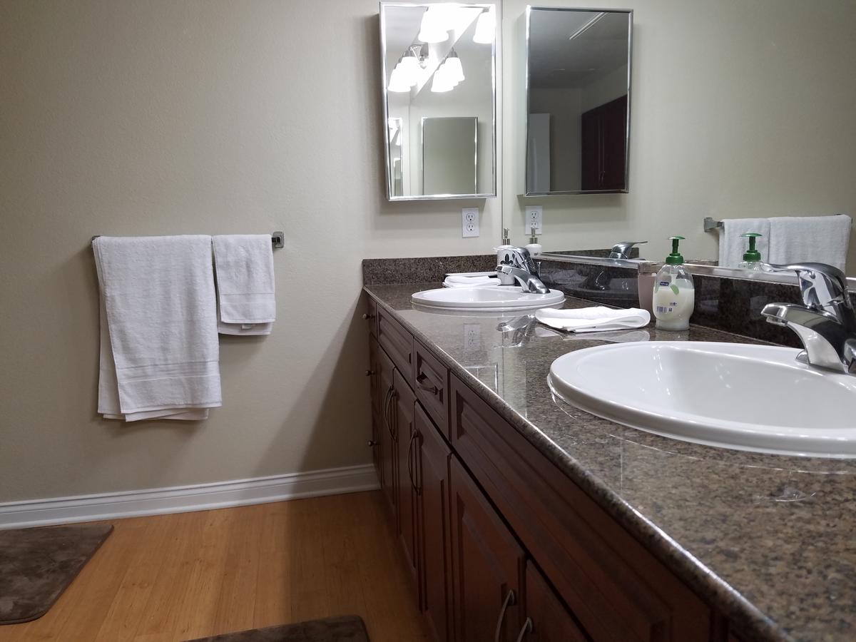 Fashion Valley Apartment D1 - thumb 16