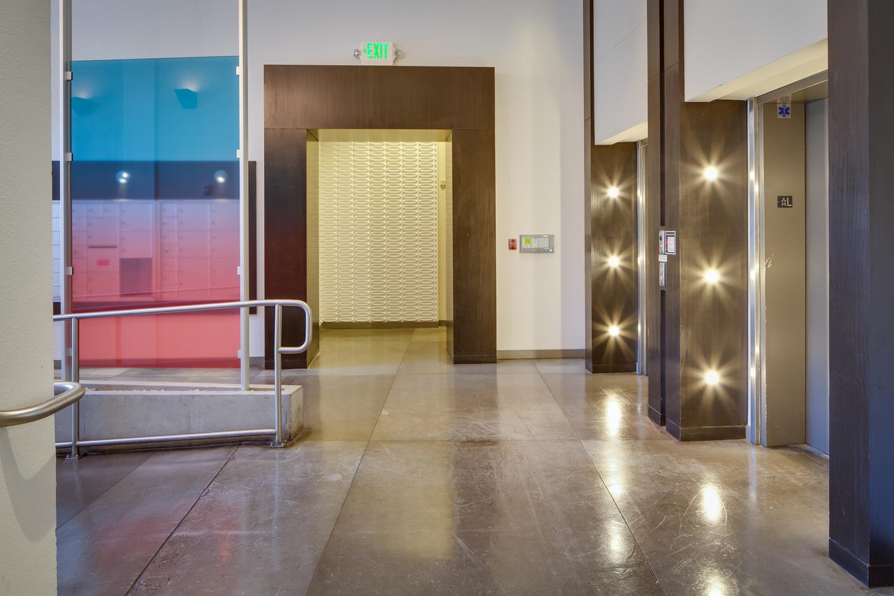 Stay Alfred On 7th Avenue - thumb 34