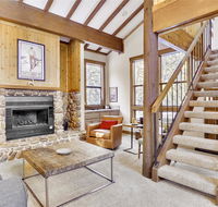 Alpine Elevated Two Bedroom Home - Accommodation Indiana