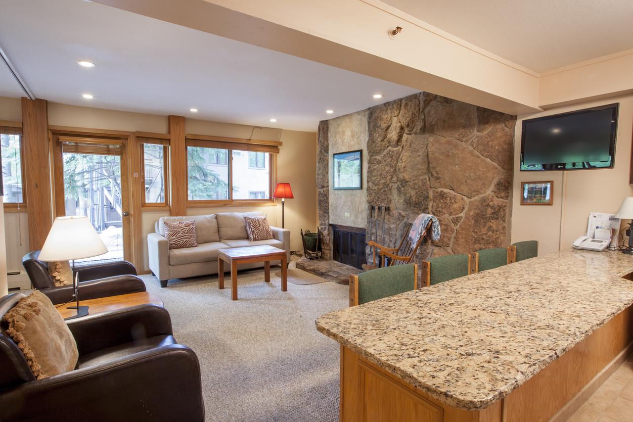 Laurelwood Condominiums, A Destination Residence - thumb 30