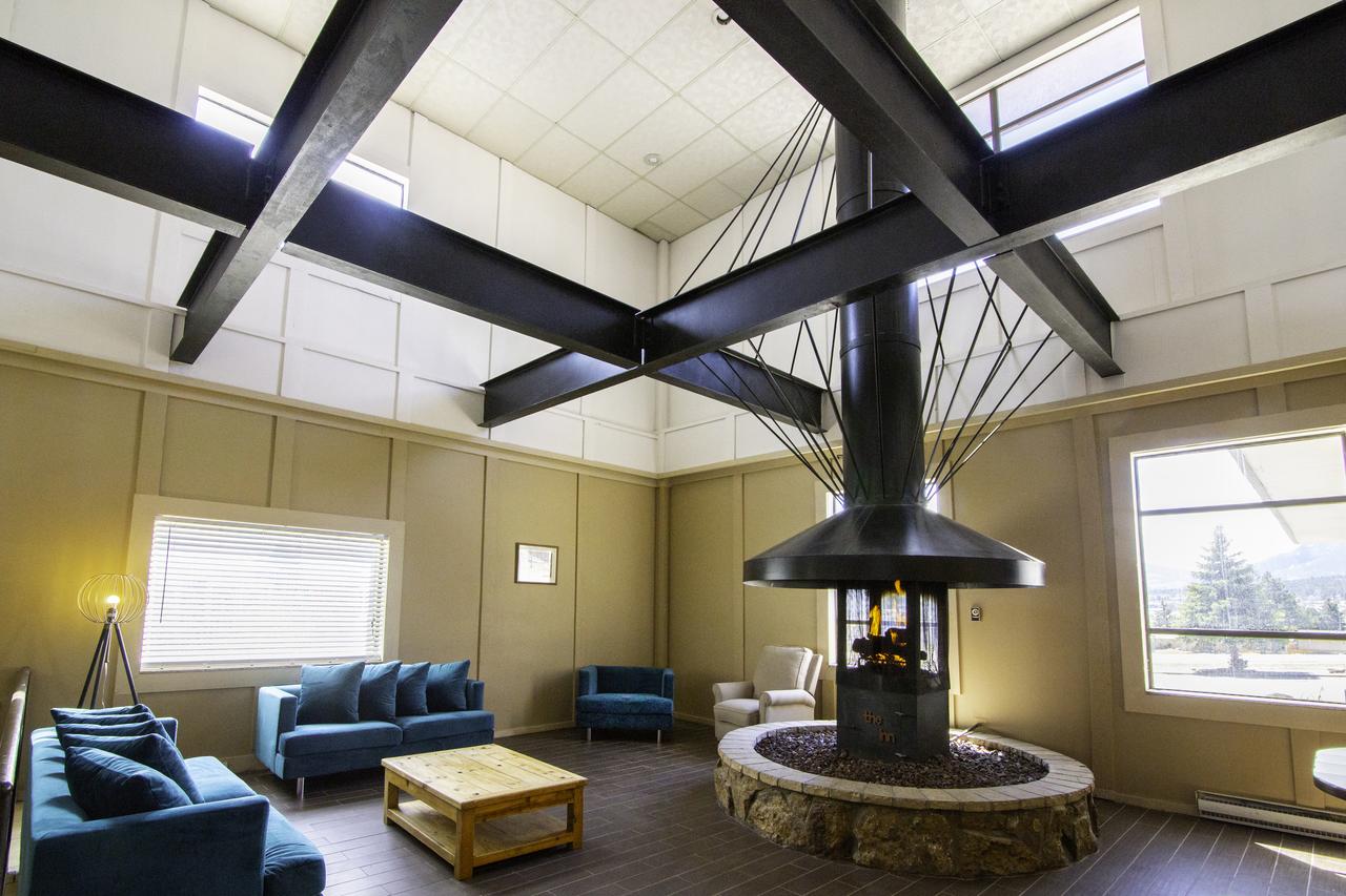 Rocky Mountain Hotel & Conference Center - thumb 17