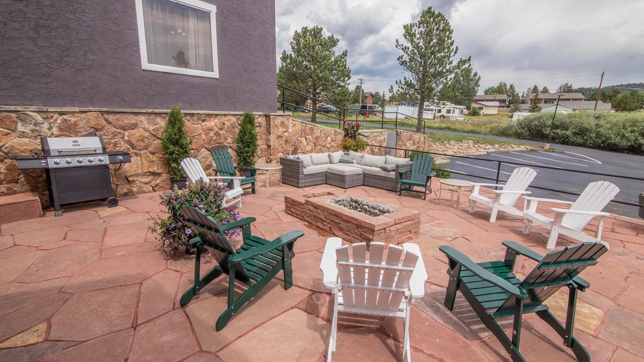 Rocky Mountain Hotel & Conference Center - thumb 12