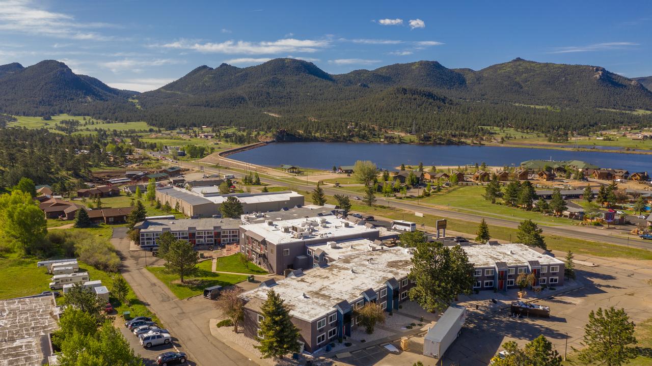 Rocky Mountain Hotel & Conference Center - thumb 20