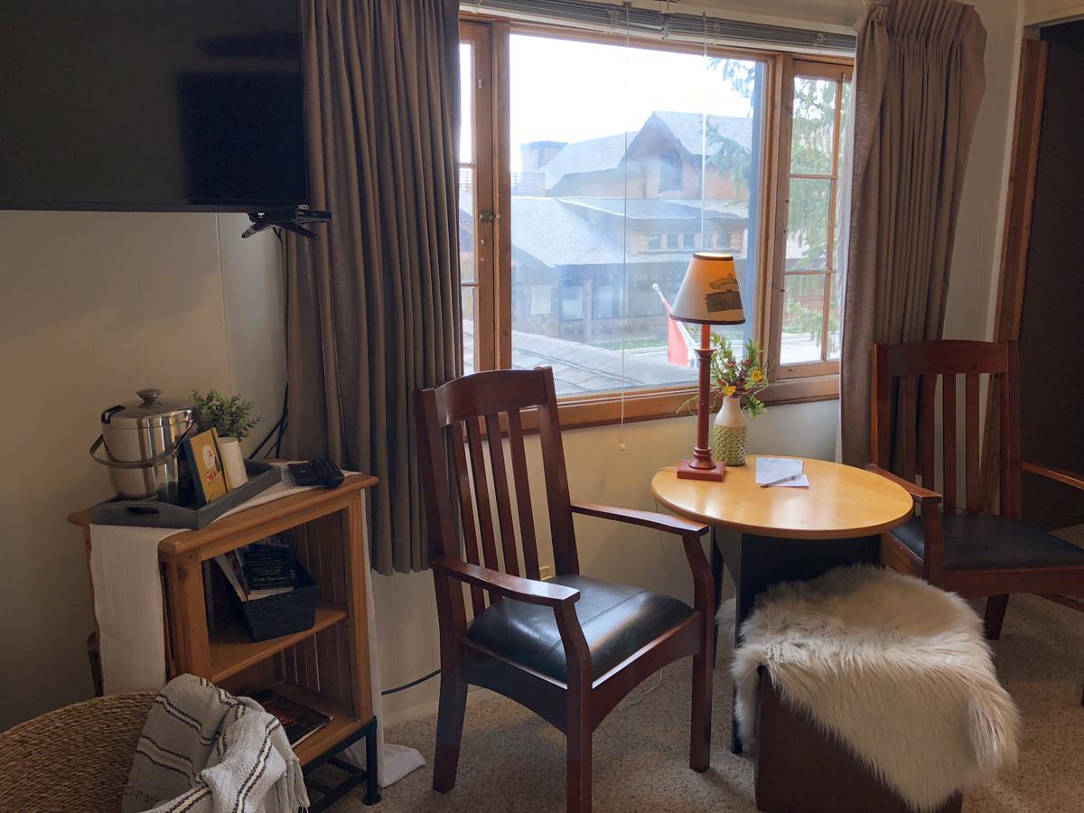 The World's End Brewpub - thumb 2