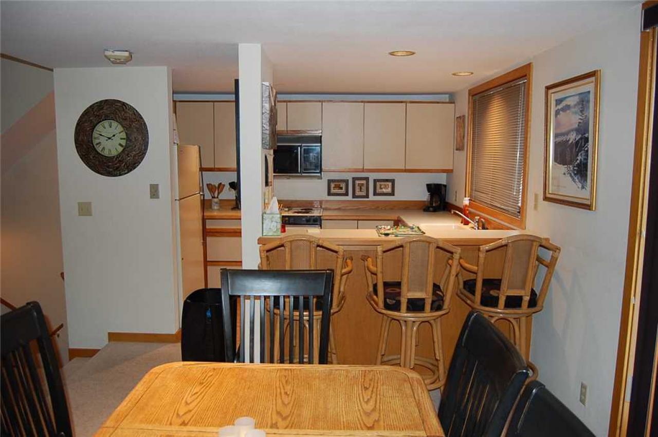 Crestview Place Unit 607 - thumb 3