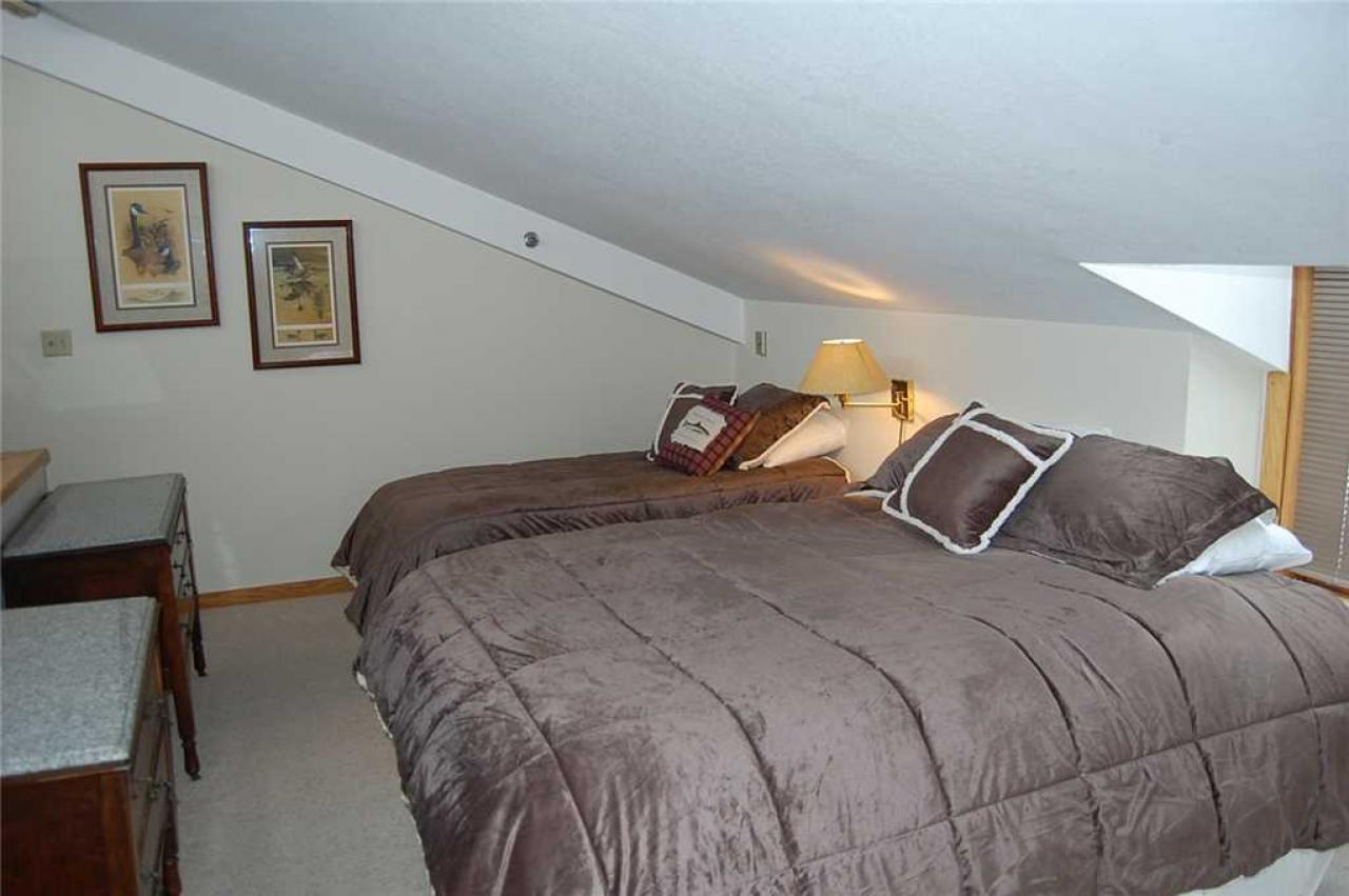 Crestview Place Unit 607 - thumb 1