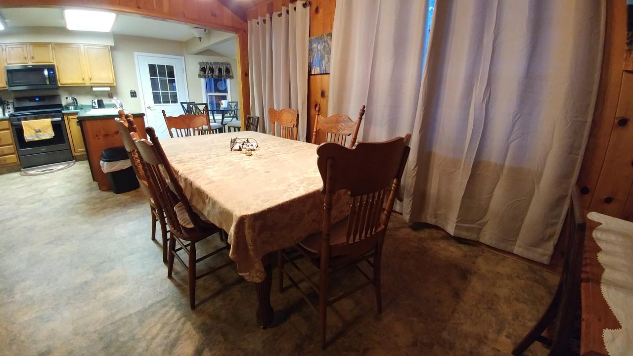 Brown Bear Cabins - thumb 6