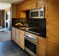 Viceroy Studio condo Ski-in Ski-out 5-star 24 hour check in - Accommodation Indiana