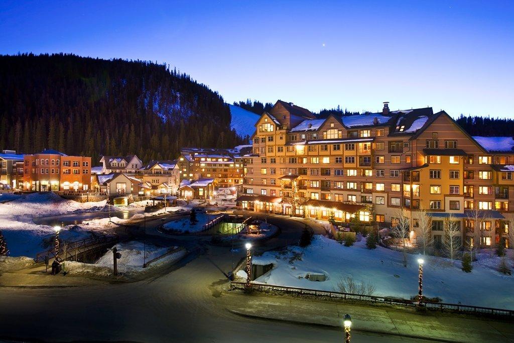 Zephyr Mountain Lodge - thumb 4