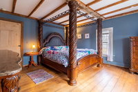 Booking Colbrook Accommodation Indiana