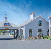 Howard Johnson by Wyndham Mystic - Accommodation Indiana