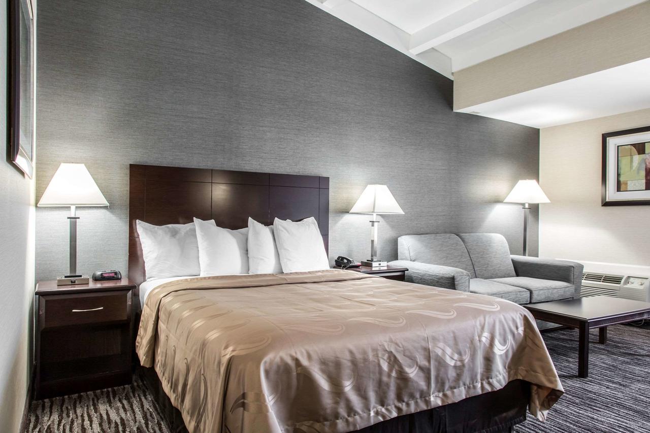 Quality Inn & Suites Danbury Near University - thumb 20