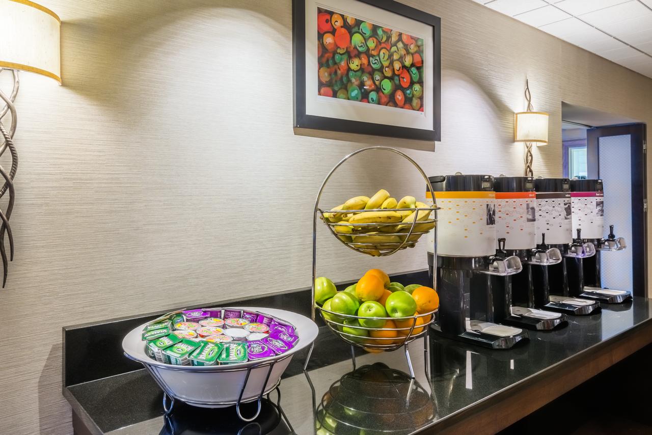 Hampton Inn Danbury - thumb 13