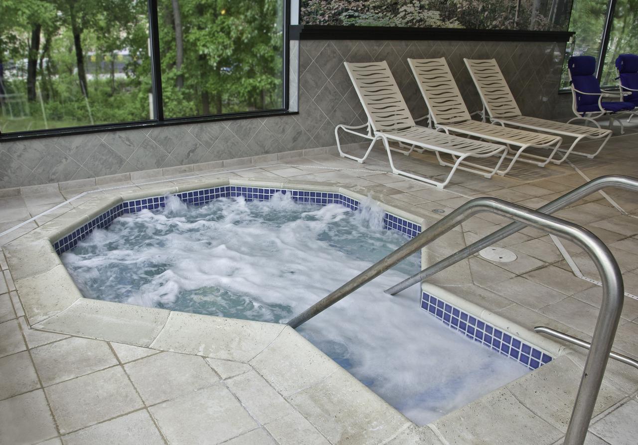 Hampton Inn Danbury - thumb 9