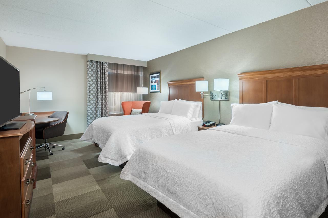 Hampton Inn Danbury - thumb 19