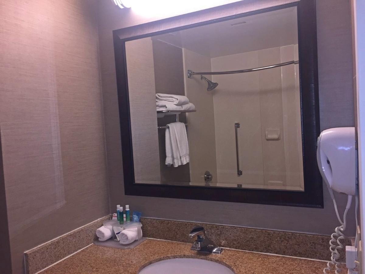 Holiday Inn Express Danbury I-84 - thumb 14