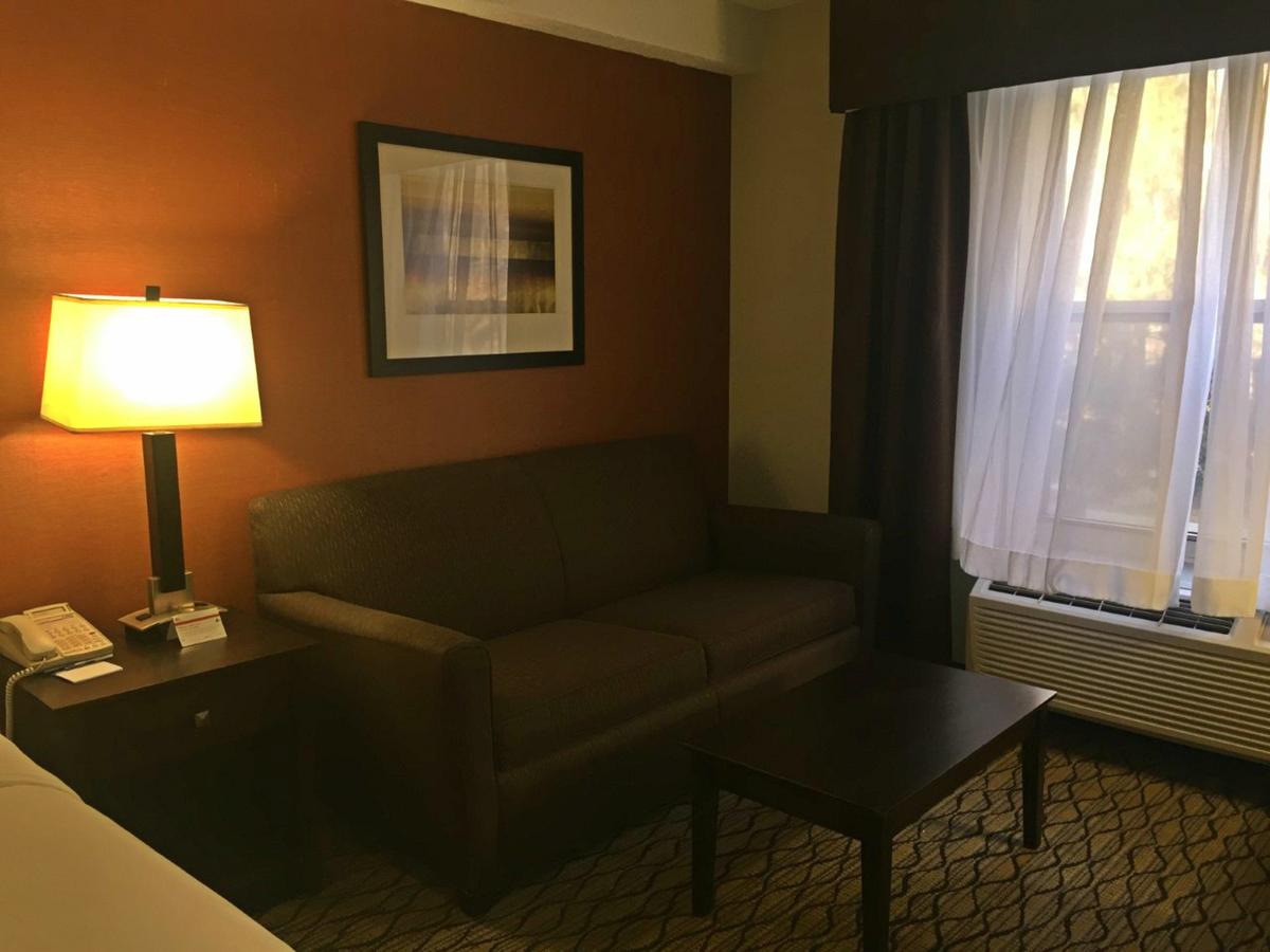 Holiday Inn Express Danbury I-84 - thumb 26