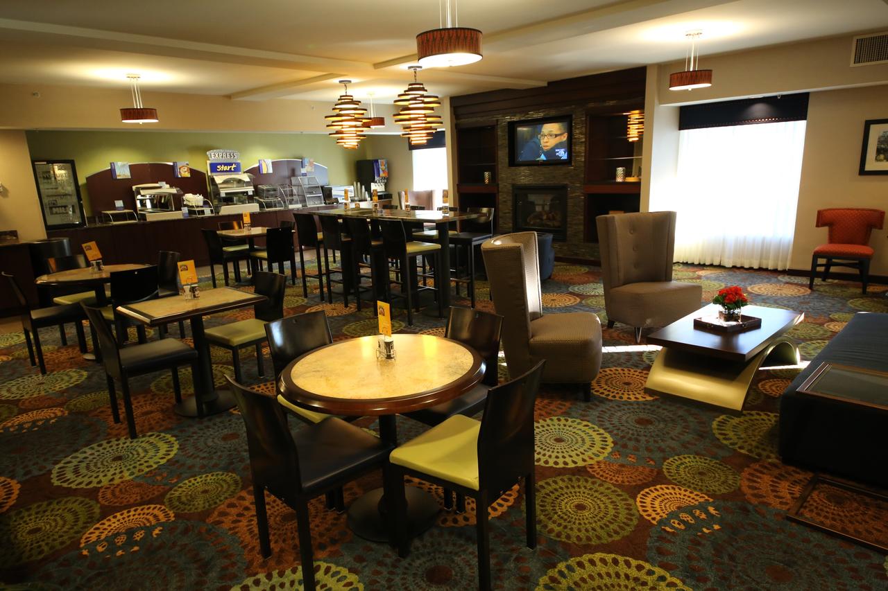 Holiday Inn Express Danbury I-84 - thumb 24