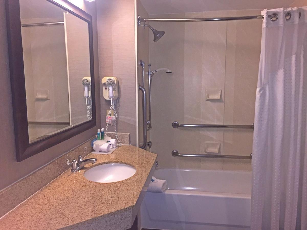 Holiday Inn Express Danbury I-84 - thumb 33