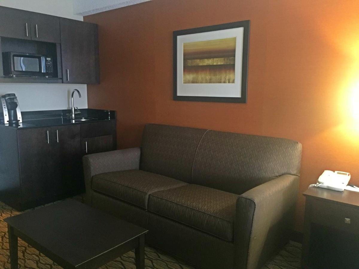 Holiday Inn Express Danbury I-84 - thumb 13