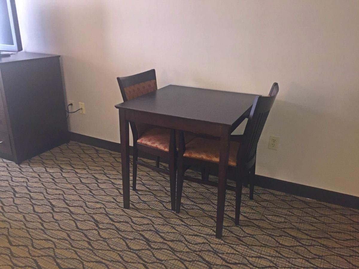 Holiday Inn Express Danbury I-84 - thumb 28