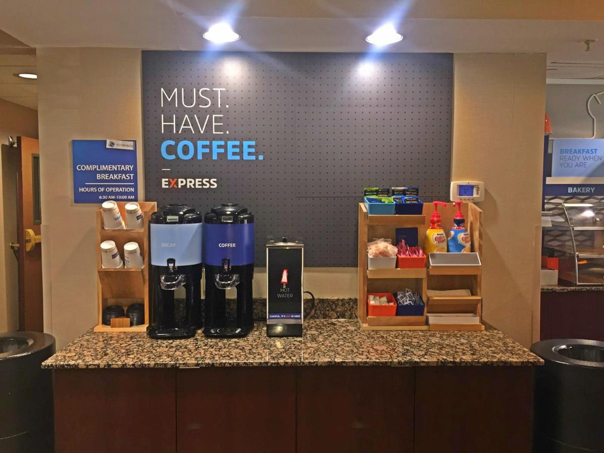 Holiday Inn Express Danbury I-84 - thumb 34