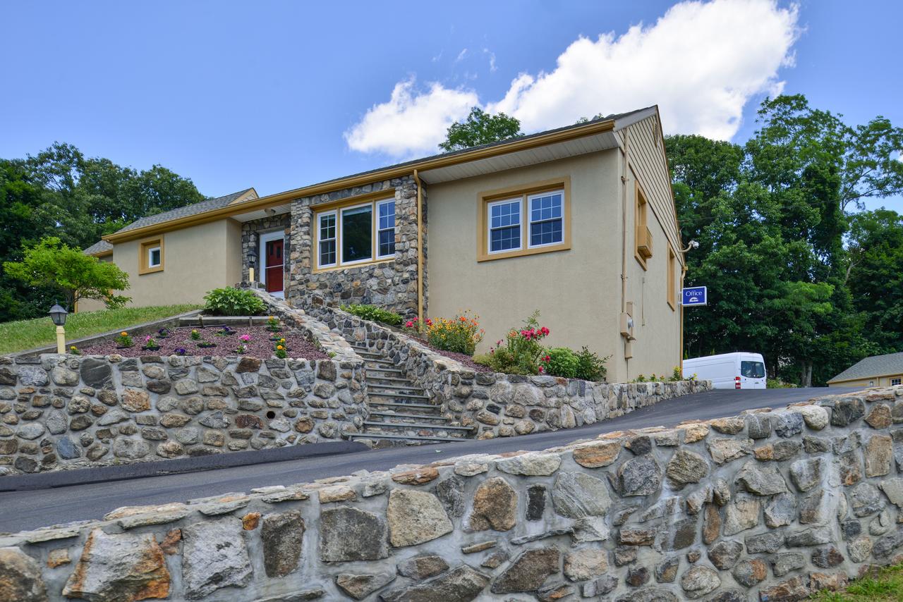 Golden Hill Inn-Danbury - thumb 11