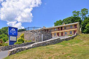 Golden Hill Inn-Danbury - thumb 19