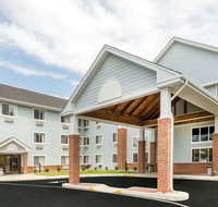 Days Inn  Suites by Wyndham Milford - Accommodation Indiana