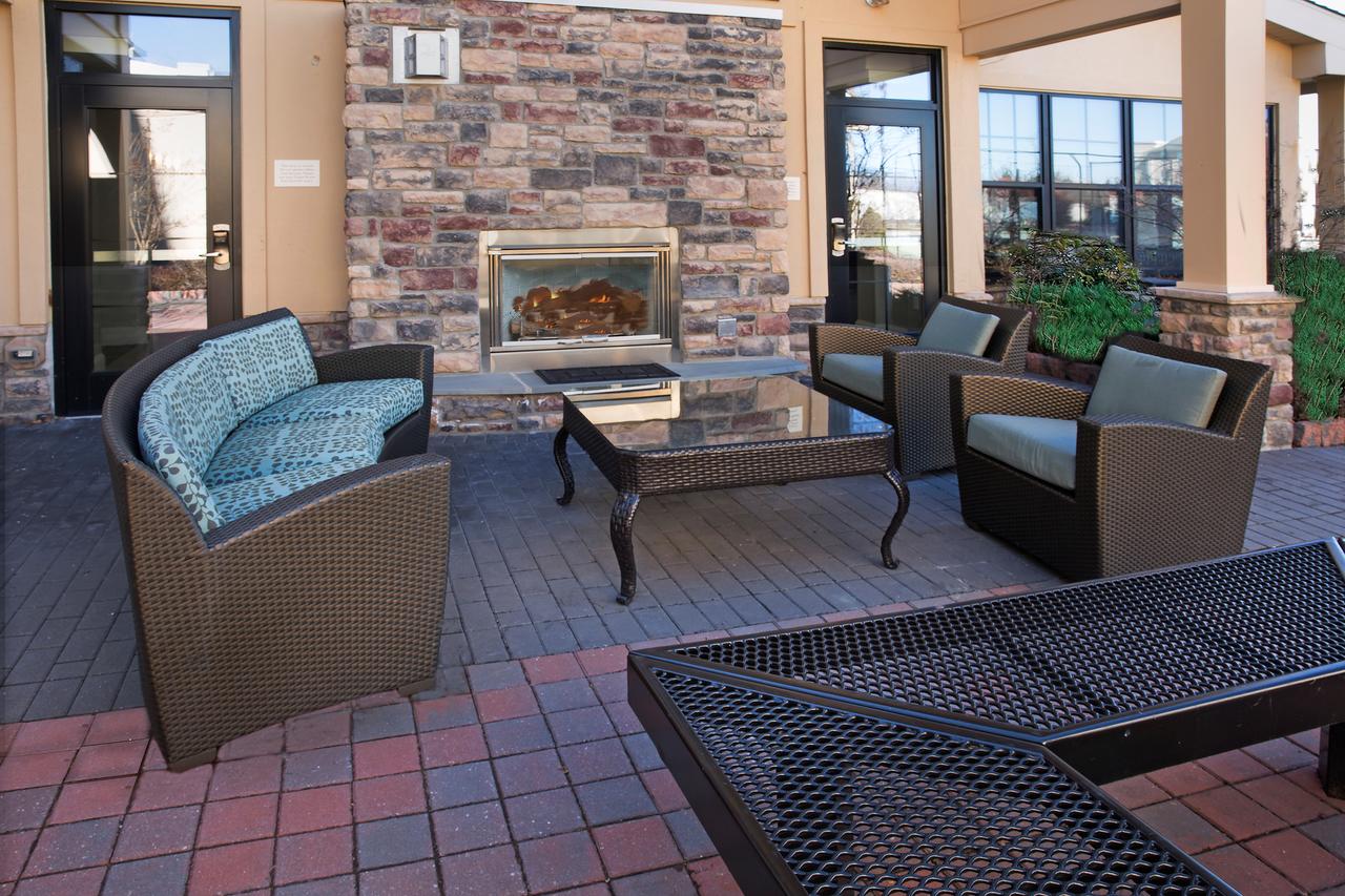 Residence Inn Dover - thumb 9