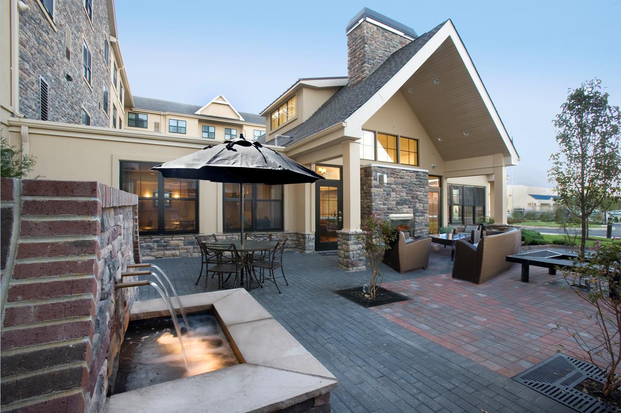 Residence Inn Dover - thumb 1