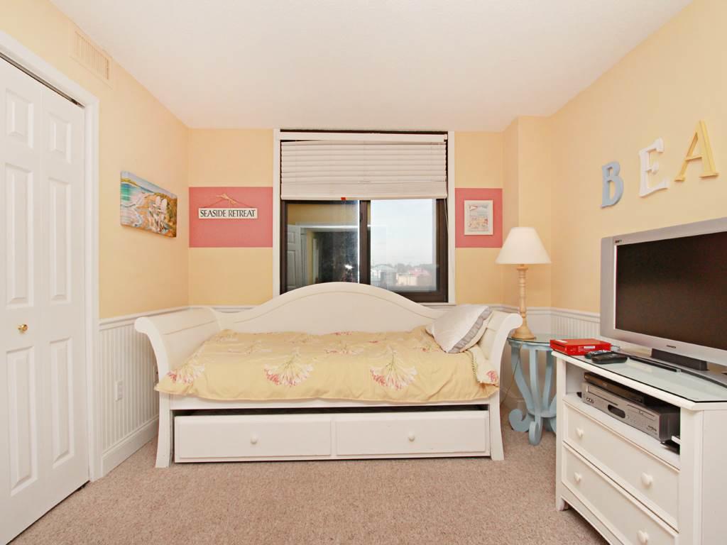 105 Farragut House Condo - thumb 7