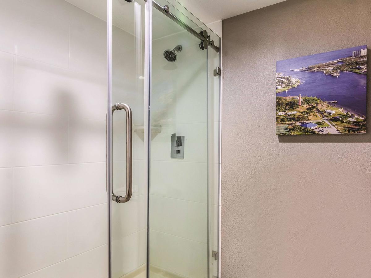 La Quinta Inn By Wyndham Jupiter - thumb 23