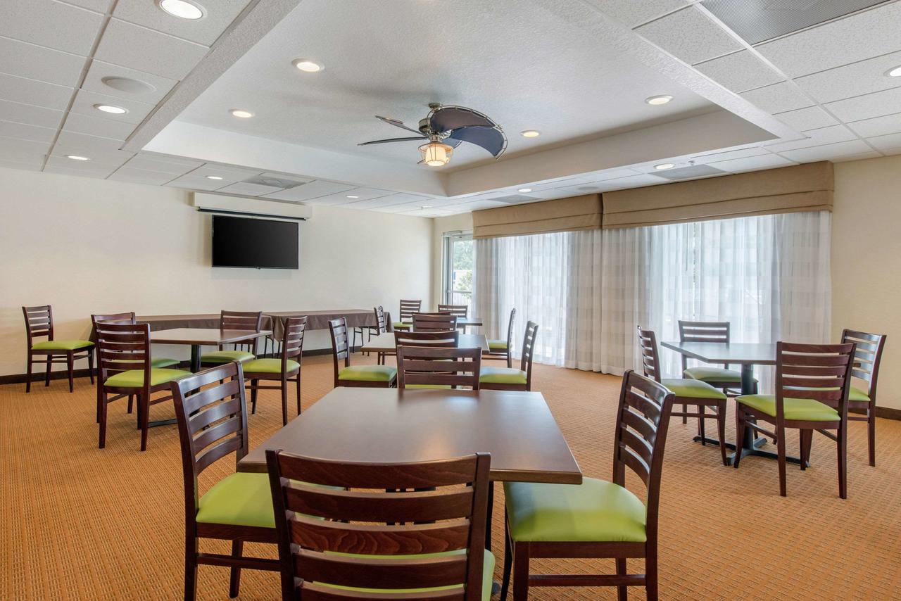 Sleep Inn & Suites Port Charlotte-Punta Gorda - thumb 23
