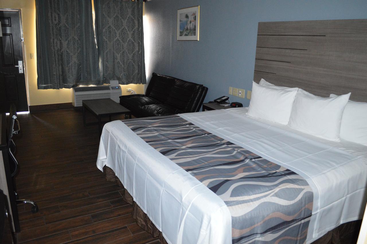 Americas Best Value Inn Fort Myers - thumb 21