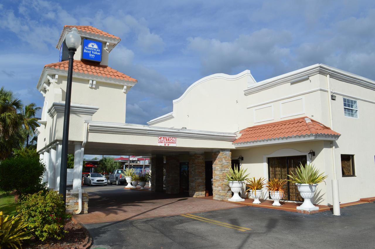 Americas Best Value Inn Fort Myers - thumb 10