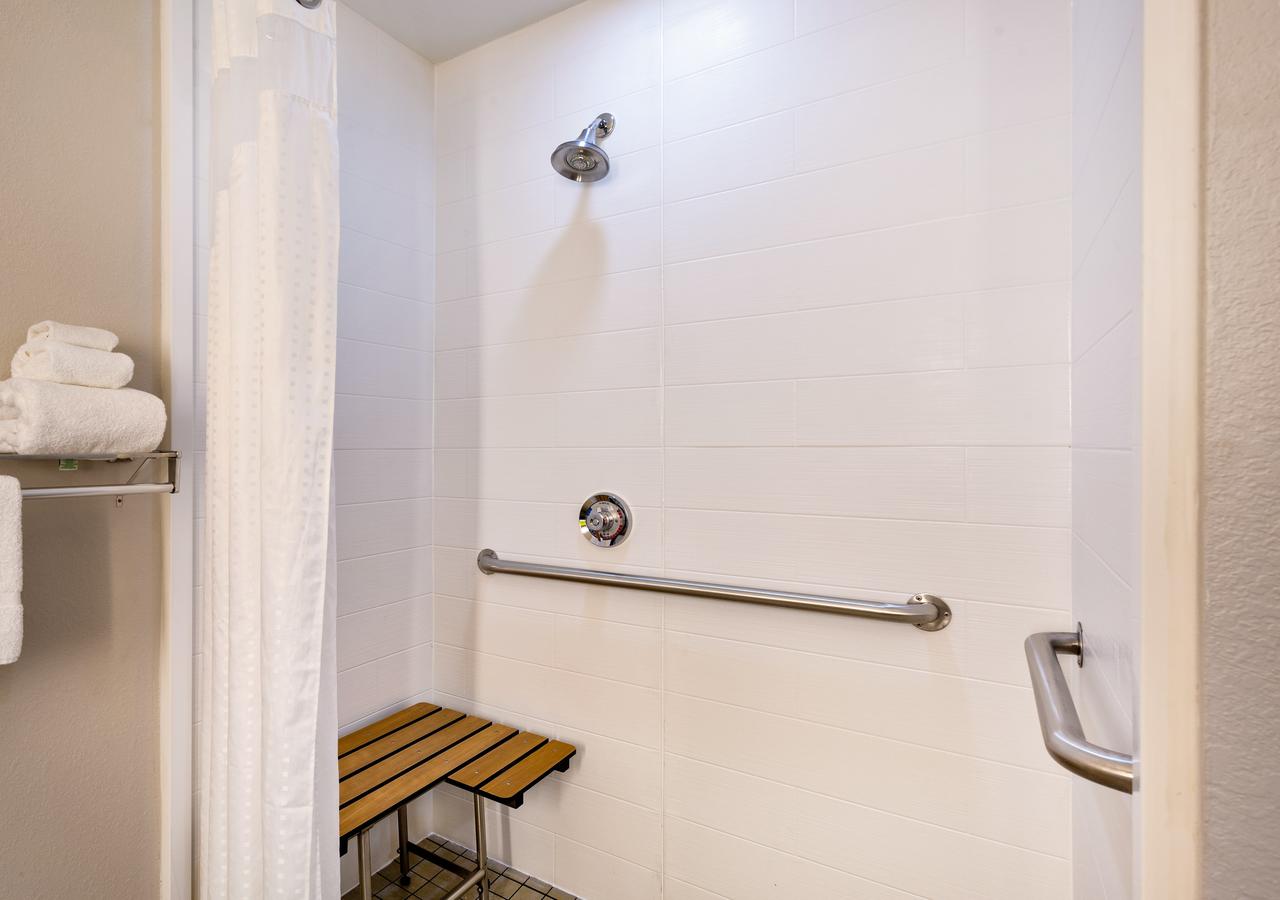 Holiday Inn Express Hotel & Suites Inverness - thumb 2