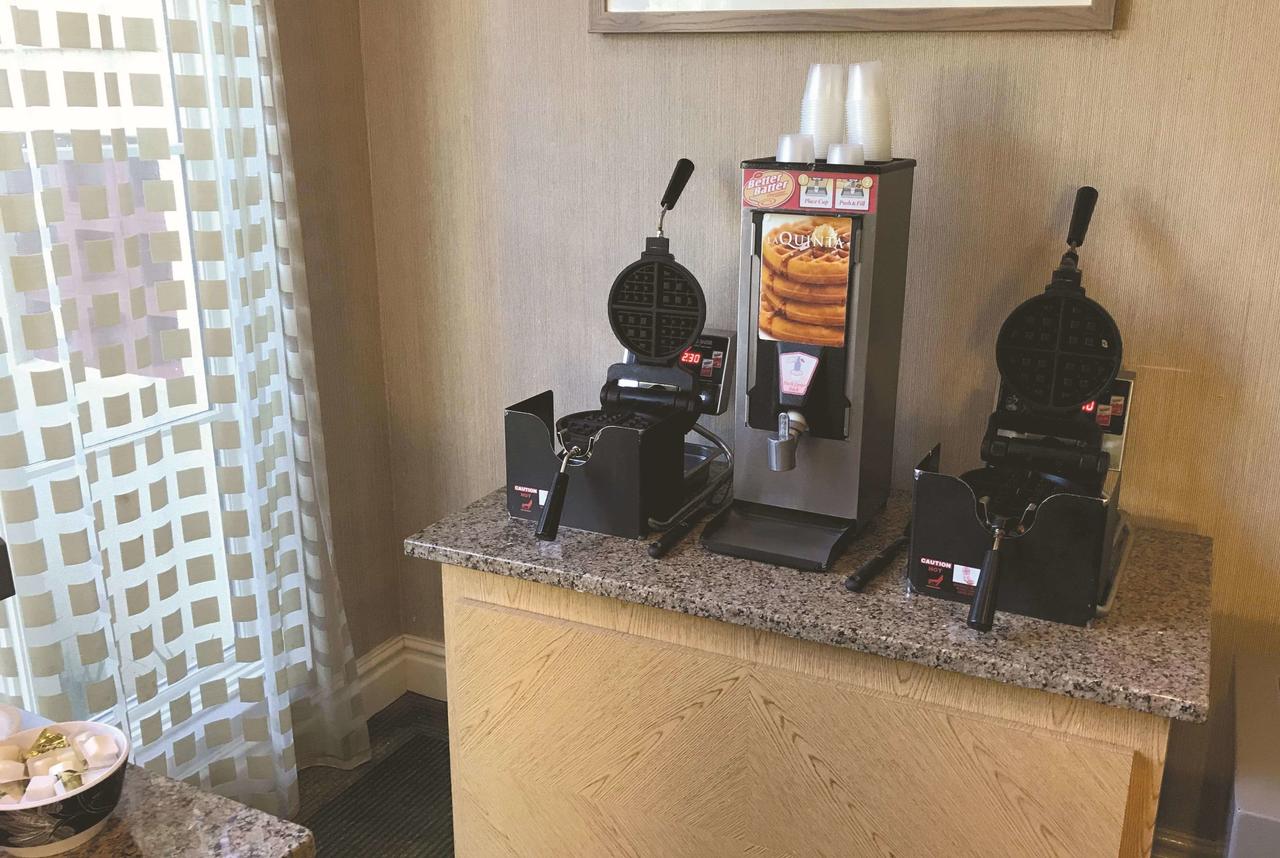 La Quinta By Wyndham Ft. Lauderdale Airport - thumb 3