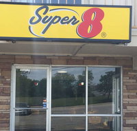 Super 8 by Wyndham Florence - Accommodation Indiana