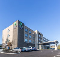 Holiday Inn Express  Stes Florence-Arpt - Accommodation Indiana
