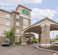 La Quinta Inn  Suites Cincinnati Arpt - Accommodation Indiana