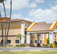 Super 8 Harlingen - Accommodation Indiana