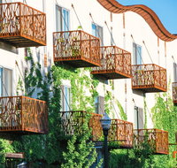 h2Hotel - Accommodation Indiana