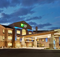 Holiday Inn Express  Suites Nampa - Accommodation Indiana